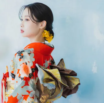 伝統美と現代感覚が調和する、和装ウェディング